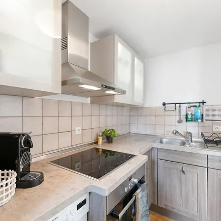 Helles & Ruhiges Nahe A81 Appartement *